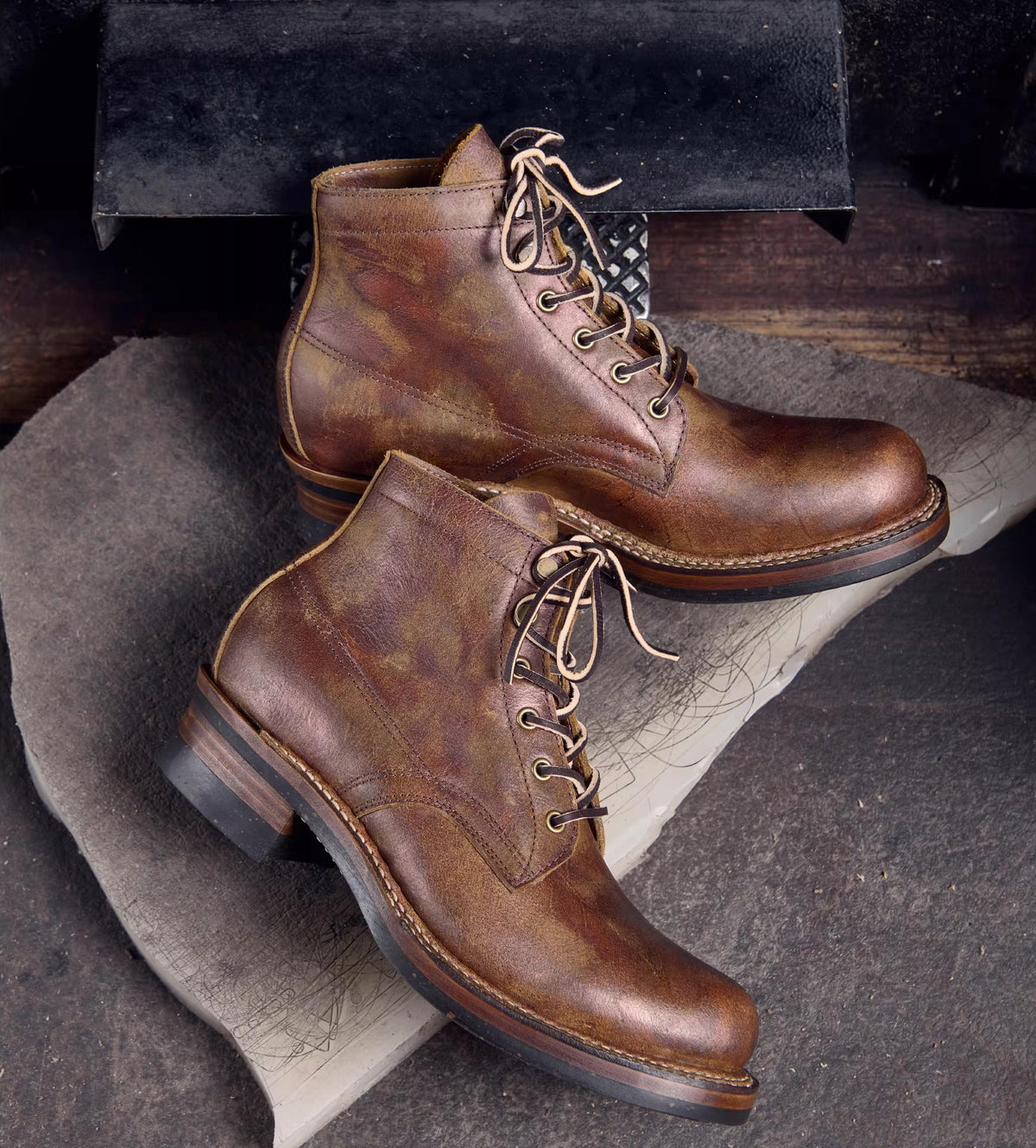 14106 Short Shift Boots CF Stead Metallic Rambler