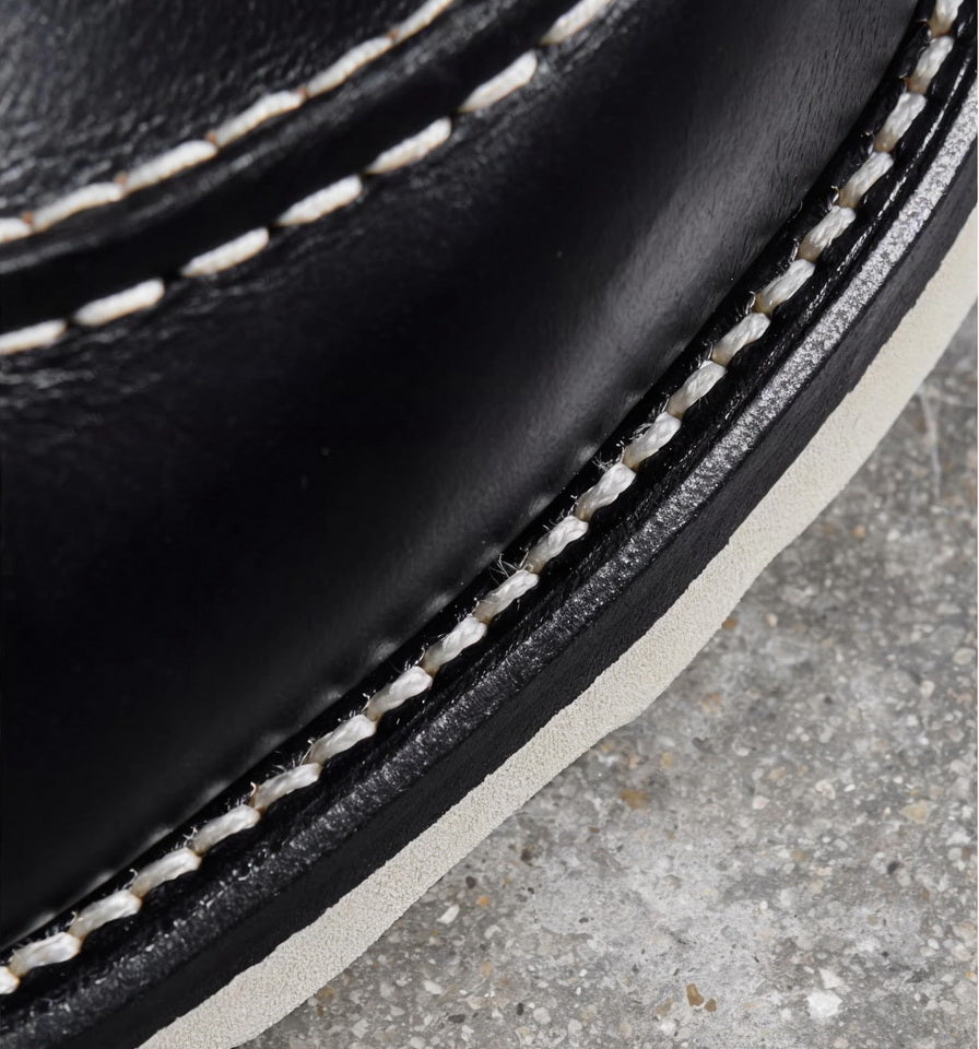 1105 Moc Toe Boots with Shaft Pocket