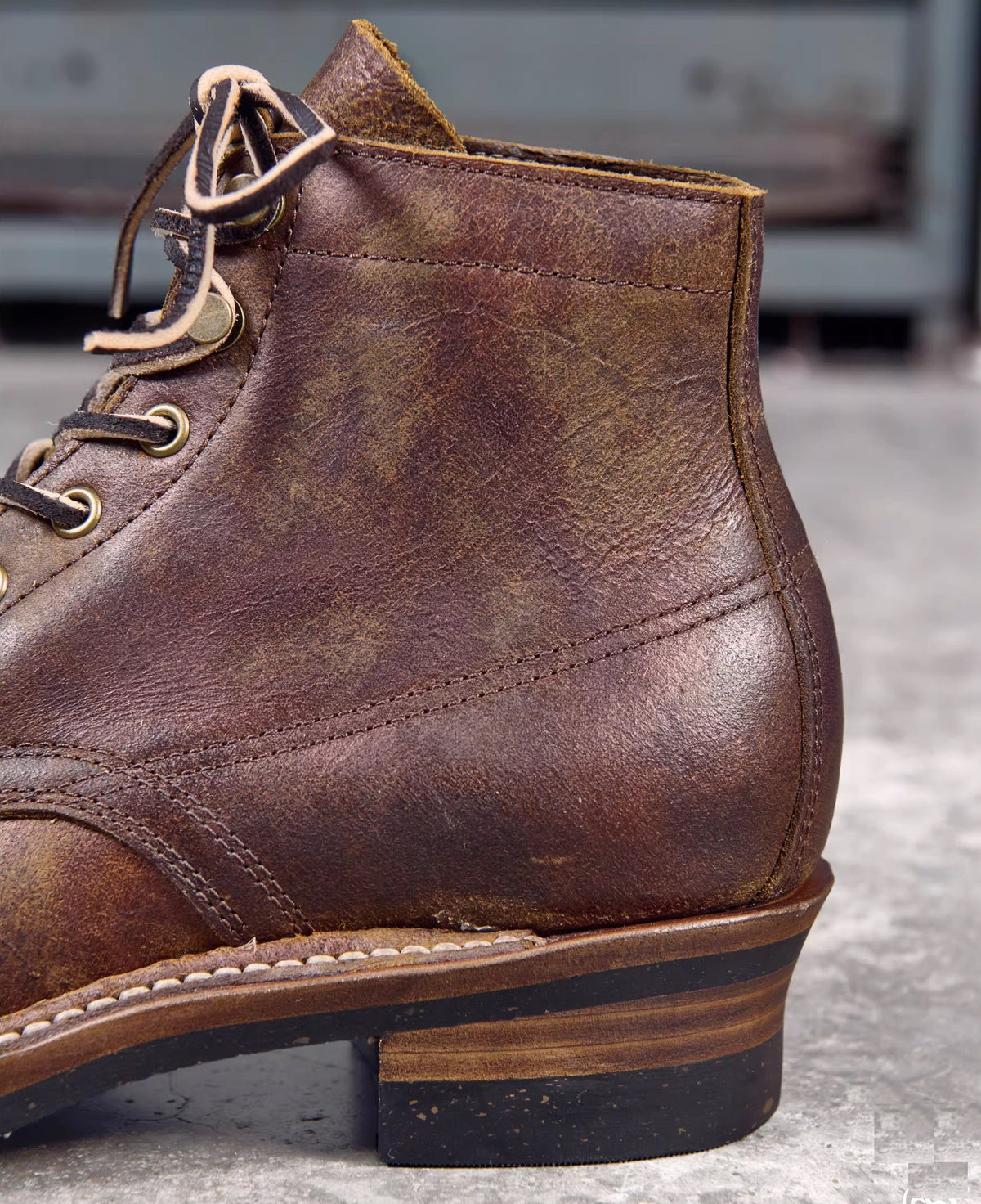 14106 Short Shift Boots CF Stead Metallic Rambler