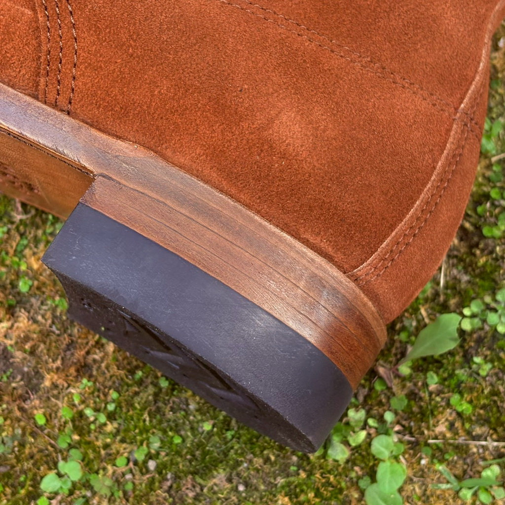 1005 Rugged Indy Boots / Standard Roughout Cowhide