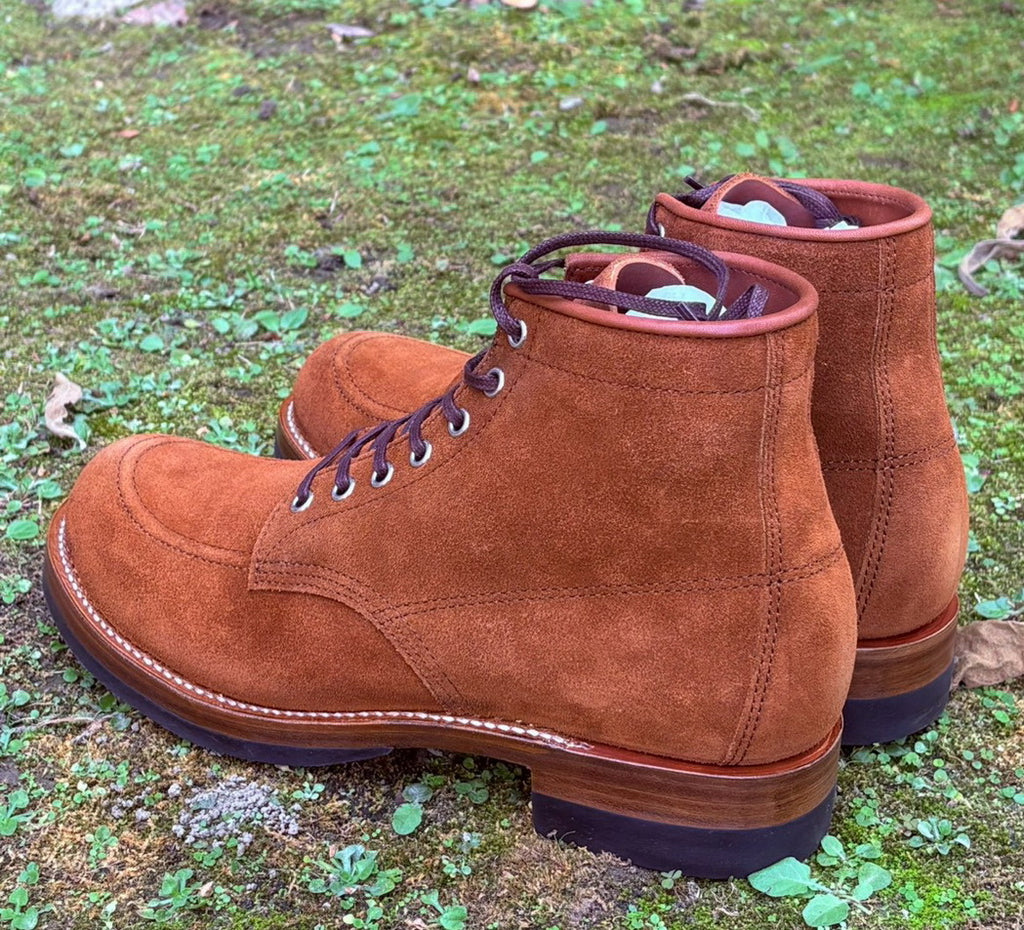 1005 Rugged Indy Boots / Standard Roughout Cowhide