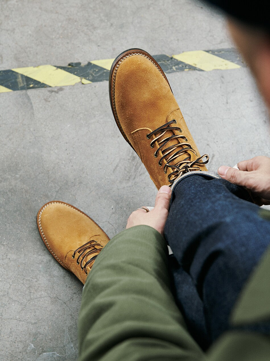 39001 Service Boots / Standard Roughout Cowhide MTO