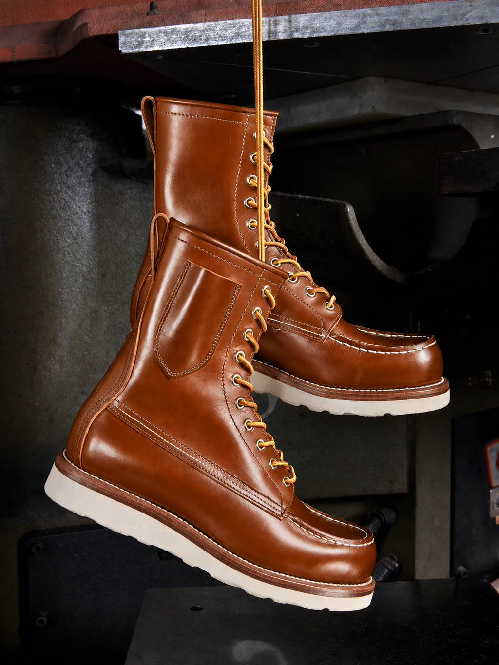 Ray Kwok 1106 8" Moc Toe Boots Shaft Pocket / Proprietary Teacore Cowhide MTO