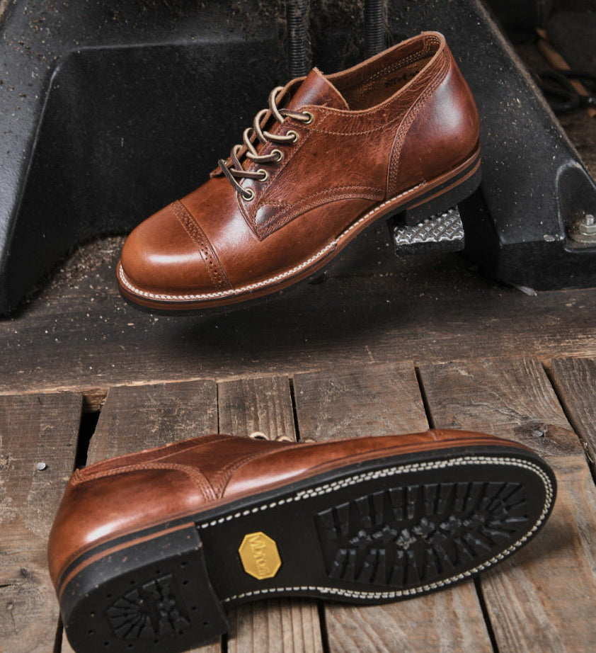 US10, 11 STOCK 27508 Western Club Shoes / CF Stead Crazy Oiled Shoulder