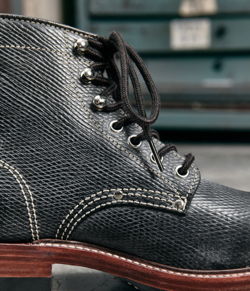 27306 Bear Head Railman Work Boots / Proprietary Hatch Grain Cowhide MTO