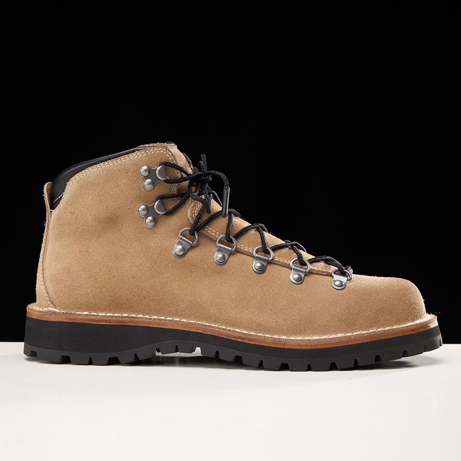 29005 Urban Hiker Hiking Boots / Standard Roughout MTO