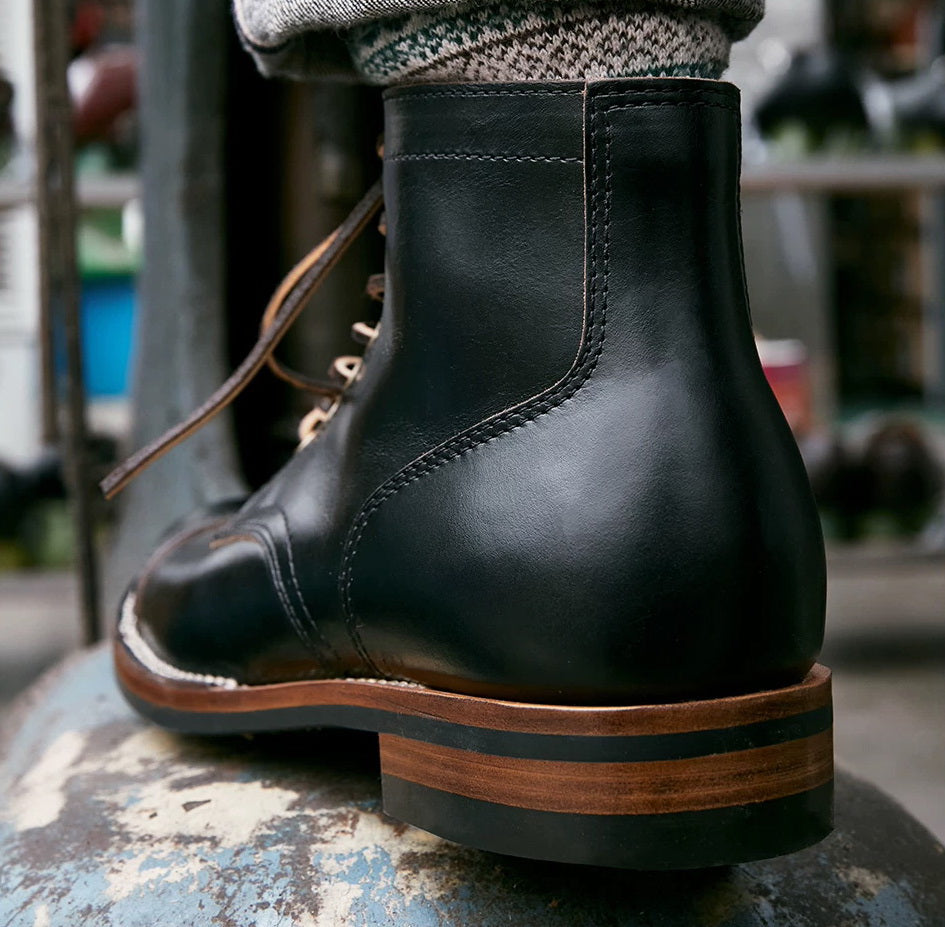 39002 Service Boots / Domestic Semi Veg-tanned Teacore Cowhide MTO