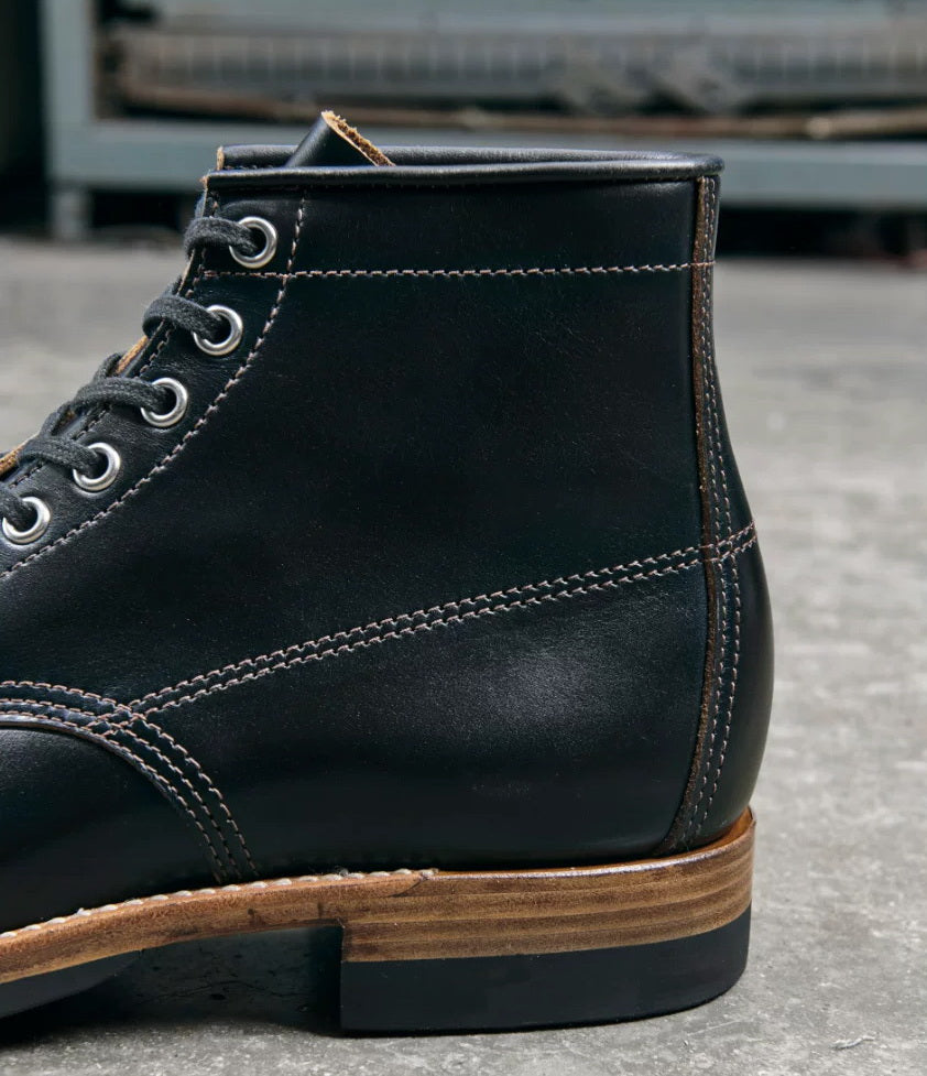 1005 Rugged Indy Boots Proprietary Teacore Cowhide