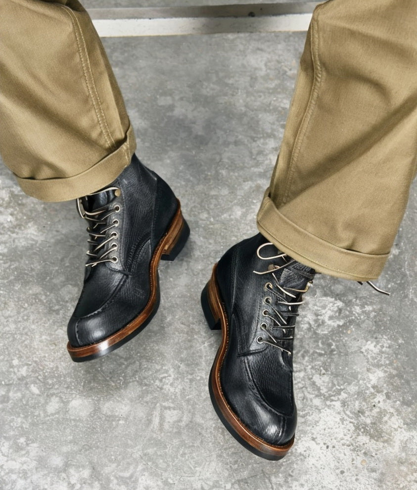 14105 Urban Logger / Proprietary Hatch Grain Cowhide MTO