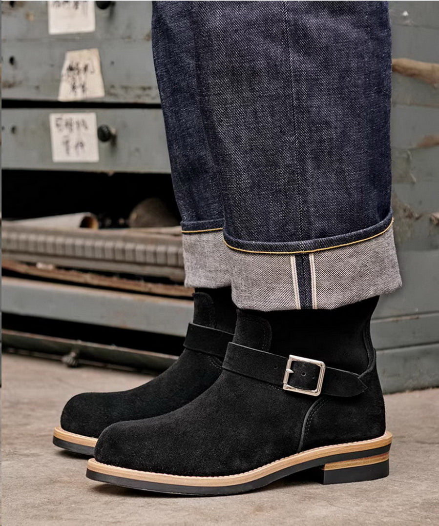 26901 Engineer Boots / Standard Roughout Cowhide MTO