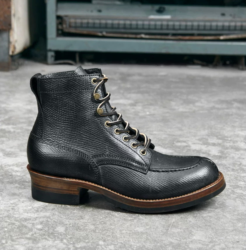 14105 Urban Logger / Proprietary Hatch Grain Cowhide MTO