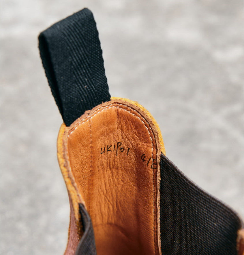 UK19 Chelsea Boots / Proprietary Hatch Grain Cowhide MTO