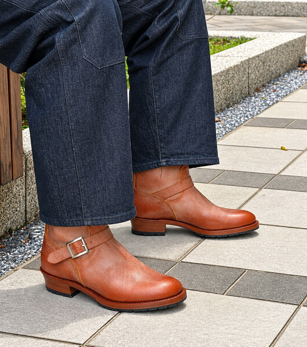 34501 Engineer Boots Unstructured Toes / Proprietary Sunken Grain Cowhide MTO
